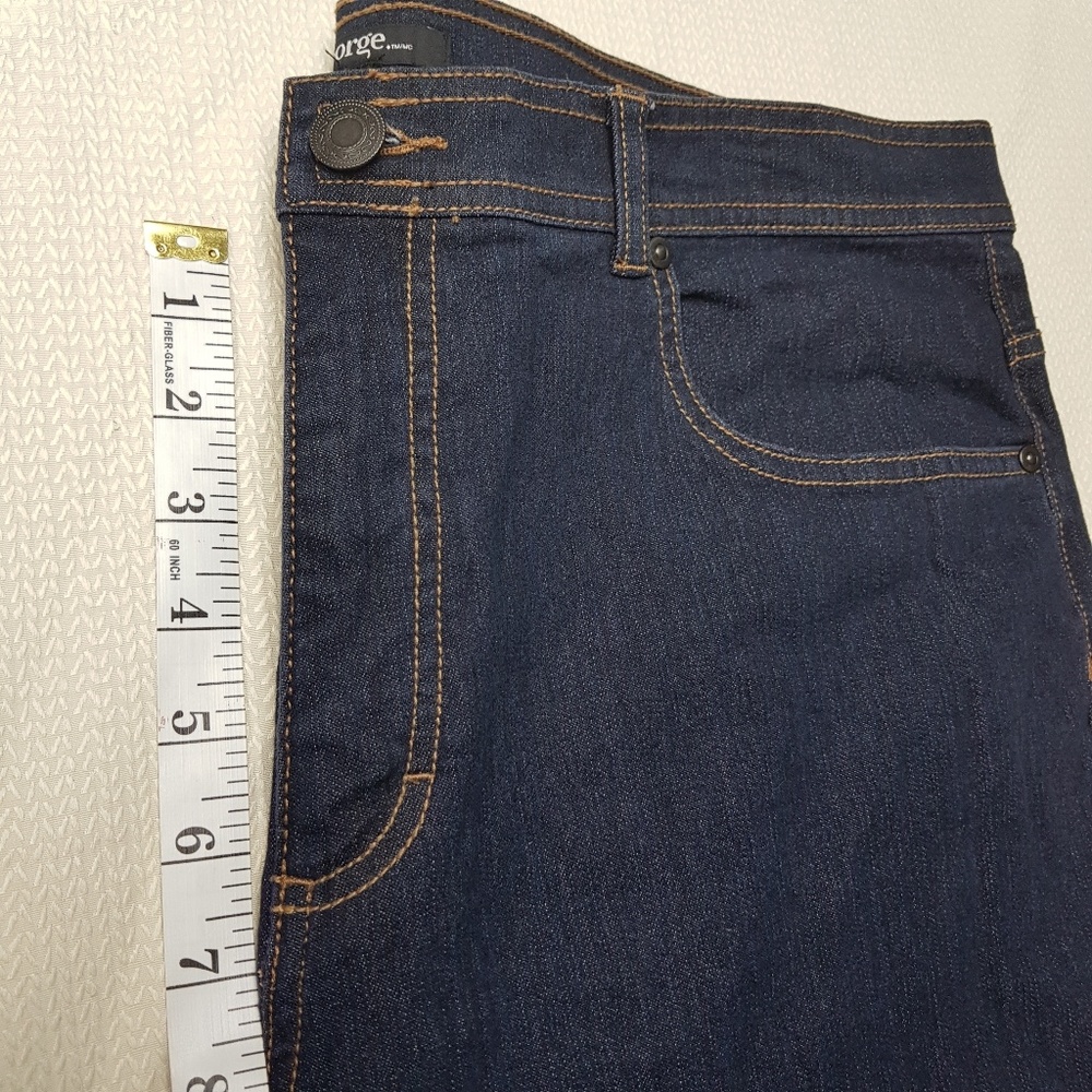 Jeans - Picture 3 of 8